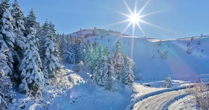 Samsun da karla mücadele: 575 mahalle yolu ulaşıma açıldı