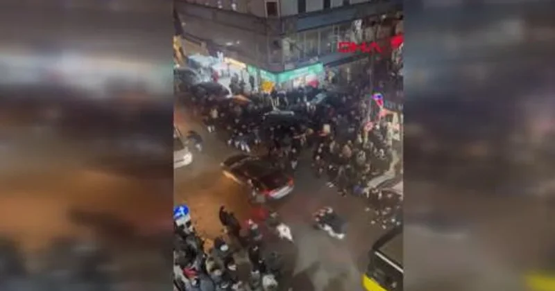 İstanbul da sokak ortasında silahlı saldırı: 2 si ağır 3 yaralı Sözcü Gazetesi