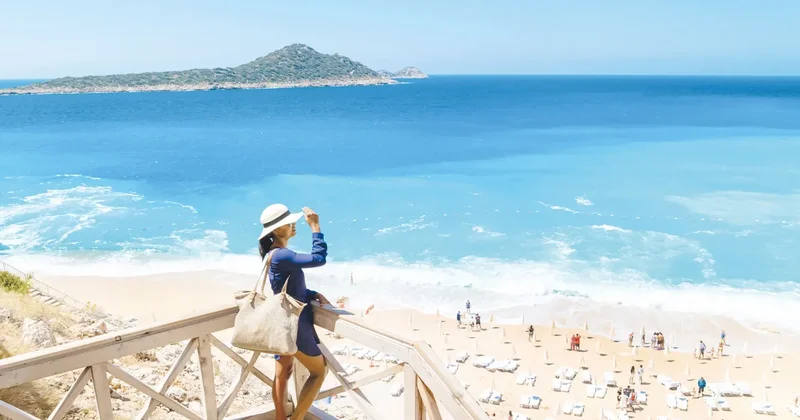 Turizmde yatırımcı destek bekliyor... Turist ucuz tatil peşinde