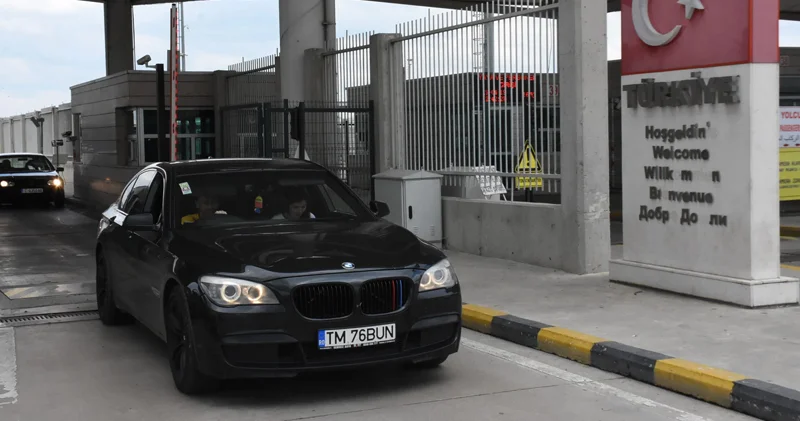 KGM duyurdu: Yabancı plakalı araçların geçiş ücretlerinde yeni dönem başladı