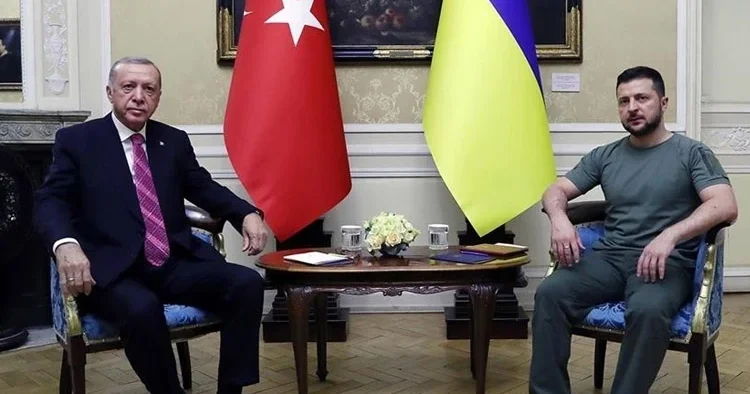 Zelenski den Türkiye mesajı: Diplomasinin merkezinde