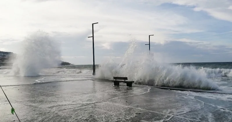AKOM dan İstanbul için uyarı: Lodos etkili olacak İstanbul Haberleri
