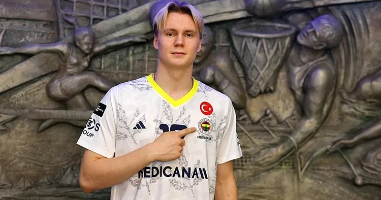 Luka Marttila Fenerbahçe Medicana da!