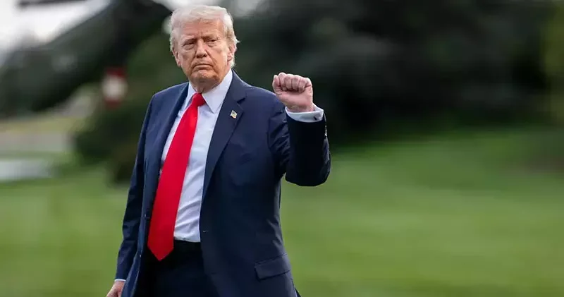 Trump: Yüksek dozda aspirin aldığımdan dolayı elimdeki morluklar oluşuyor