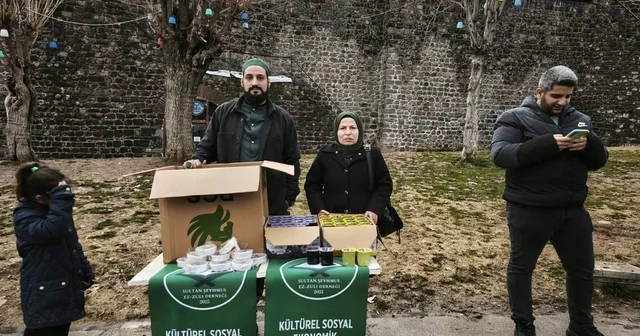 Sultan Şeyhmus EZ ZULİ Derneği nden Berat Kandili ikramı Diyarbakır Haberleri