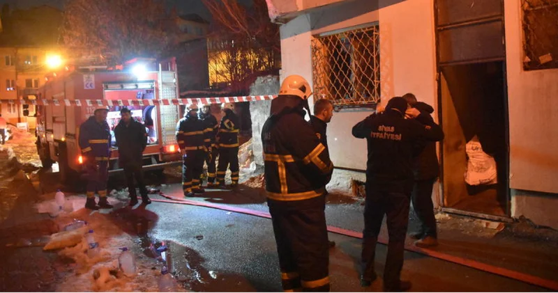 Sivas ta müstakil evde yangın çıktı; 26 kedi öldü! Son dakika haberleri