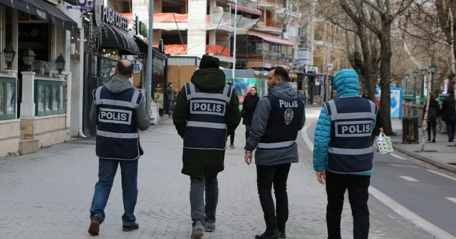 Eskişehir de oyun salonlarında öğrenci denetimi yapıldı Eskişehir Haberleri