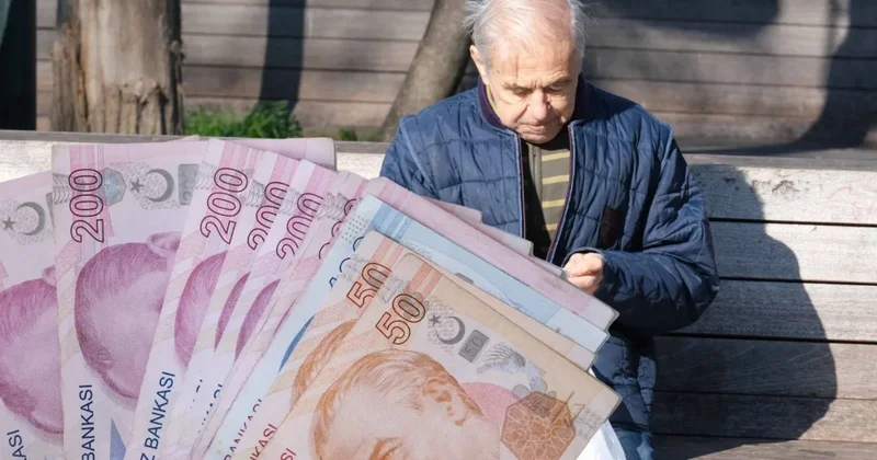 Emeklilerin beklediği ödemeler 2 gün sonra hesaplara yatacak Sözcü Gazetesi