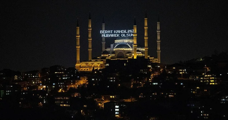 BERAT KANDİLİ MESAJLARI 2026: En güzel, dualı, ayetli, hadisli, kısa, uzun, resimli Berat Kandili mesajları ve sözleri ile Hayırlı Kandiller dileyin!