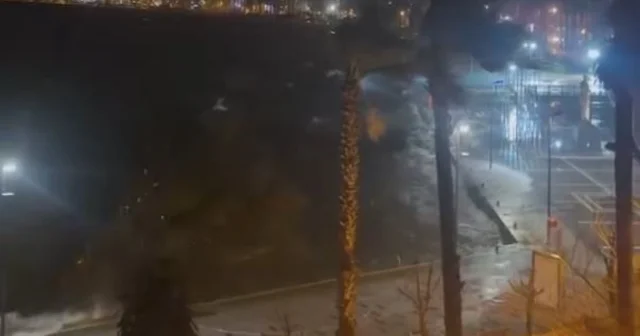 Lodos denizi taşırdı, dalgalar yükseldi Muğla Haberleri