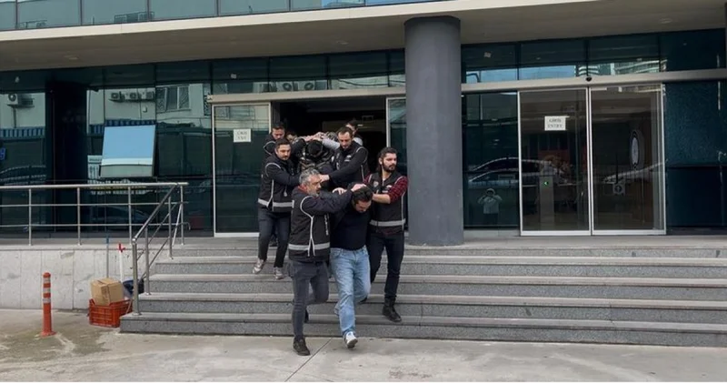 Sarallar a 5 ilde darbe: 14 gözaltı SON DAKİKA HABER Son dakika haberleri