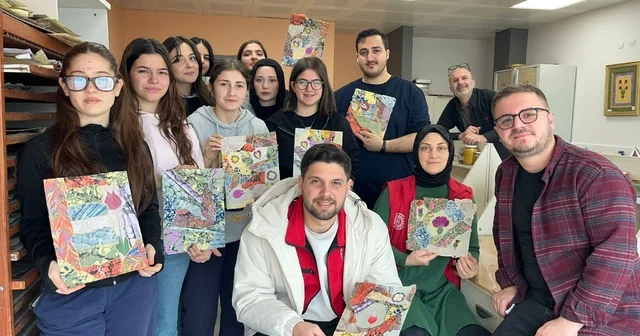 Ebru sanatıyla renkli buluşma Düzce Haberleri