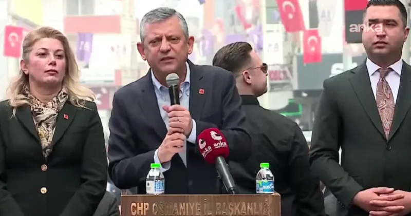 Özel den deprem bölgesinde Erdoğan a hazımsız çıkışı: Yalanı doğru gibi söylüyor; konteynerlarda kalanları tüm Türkiye ye göstereceğim!