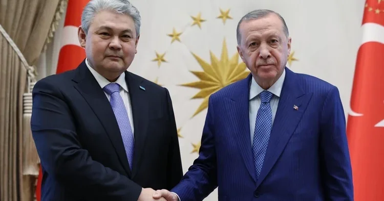 Erdoğan, Kazak bakanı kabul etti