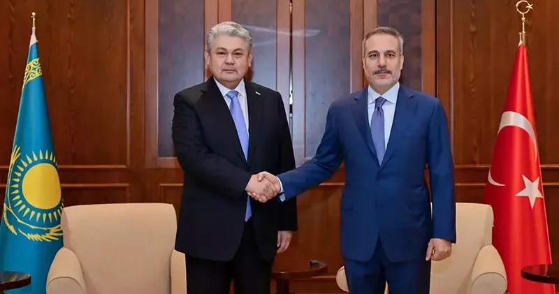 Bakan Fidan, Kazak mevkidaşı Koşerbayev ile bir araya geldi