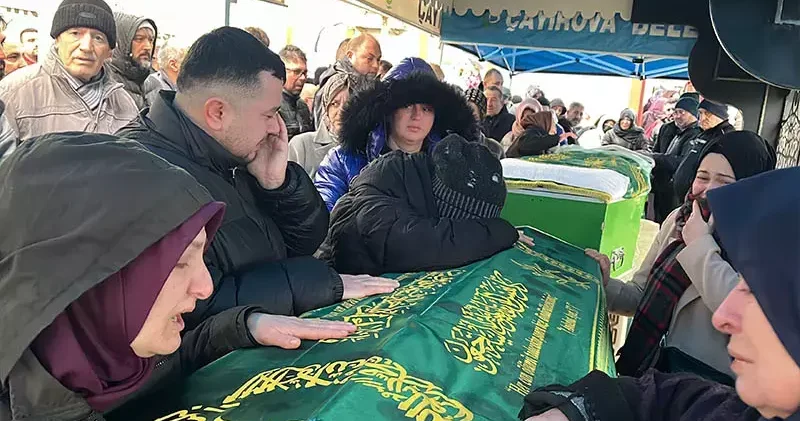 Burdur daki kazada ölen aynı aileden 4 kişi toprağa verildi