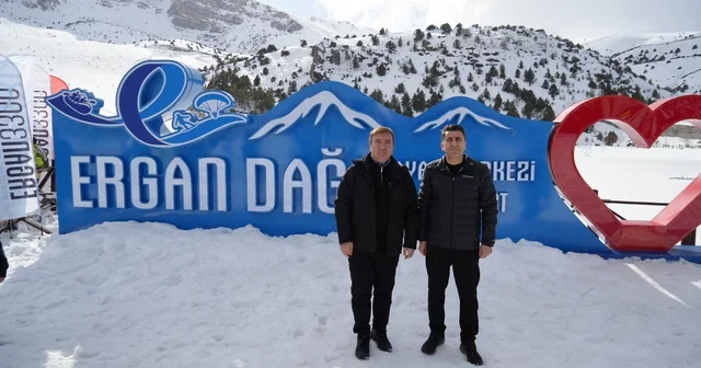 Tunceli ve Erzincan turizmine milat olacak yol için iki vali el sıkıştı Erzincan Haberleri