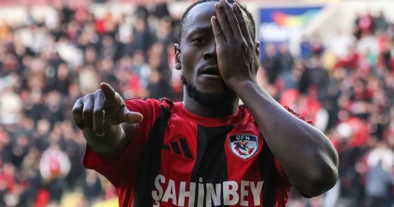 Gaziantep FK, Emmanuel Boateng ile yollarını ayırdı