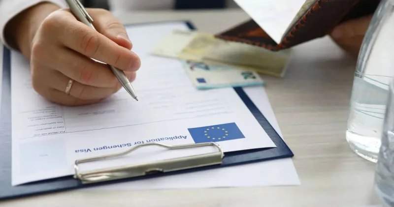 Şirketler randevuları kapattı, Schengen vizesinde karaborsa dönemi başladı