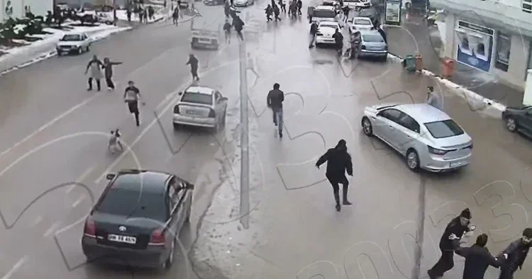 Felaketin yeni görüntüleri ortaya çıktı: Korku, panik, yıkım... Kabus anları kamerada