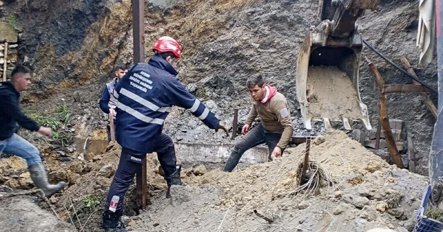 Aydın da sağanak nedeniyle istinat duvarı çöktü; altında kalan 4 koyun öldü Aydın Haberleri