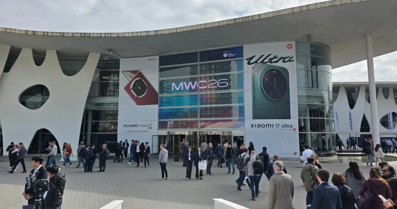 Mobil teknolojilerde yapay zeka çağını gözler önüne seren fuar Mobil Dünya Kongresi, MWC 2026 başladı Teknoloji Haberleri