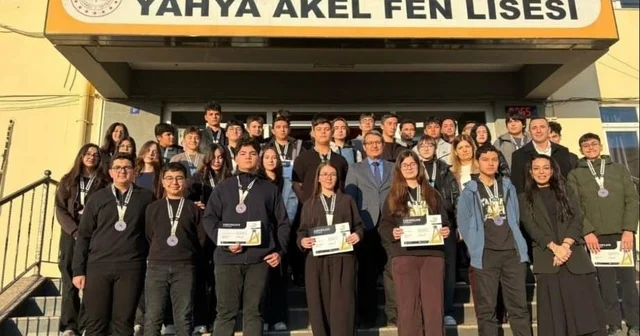 Yahya Akel Fen Lisesi öğrencileri Matematik Olimpiyatlarında dünya birincisi oldu Mersin Haberleri