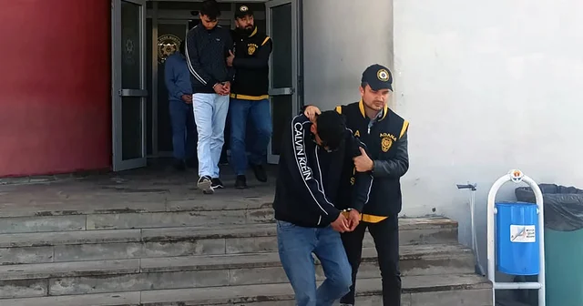 Kendisini Komiser Vedat olarak tanıtıp, emekliyi dolandırdı Adana Haberleri