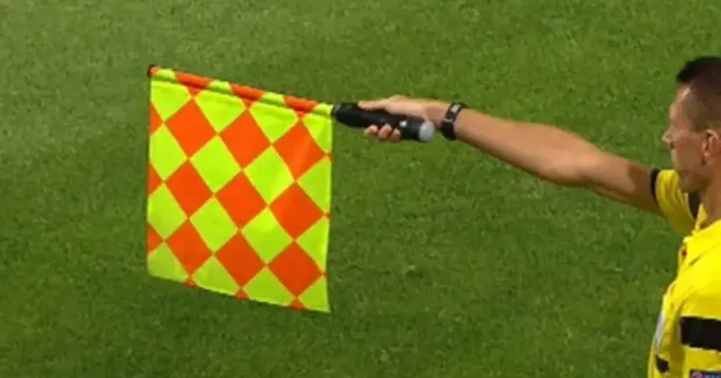 Futbolda devrim oluşturacak! Yeni ofsayt kuralı resmen onaylandı