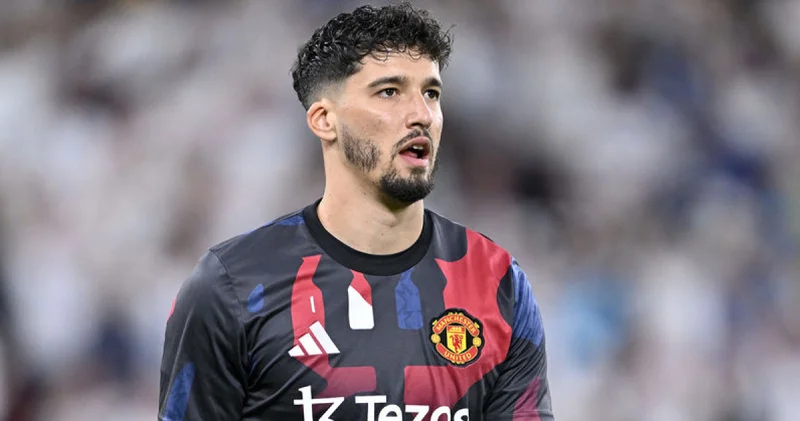 İngilizler duyurdu: Beşiktaş ta Altay Bayındır gelişmesi! Futbol Haberleri