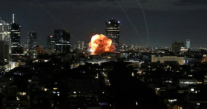 SON DAKİKA: İsrail ve İran dan karşılıklı saldırılar! Tahran da patlama sesleri, Lübnan a tehdit...