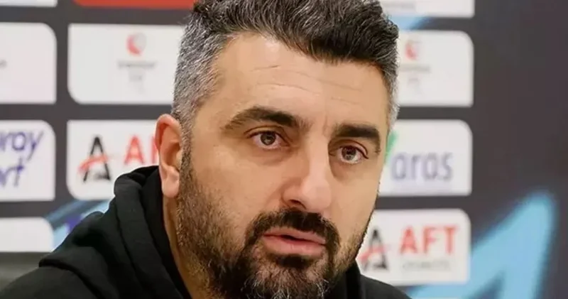 İlk galibiyetini çok farklı aldı sürekli gol yiyen rakip oyuncuları kutladı