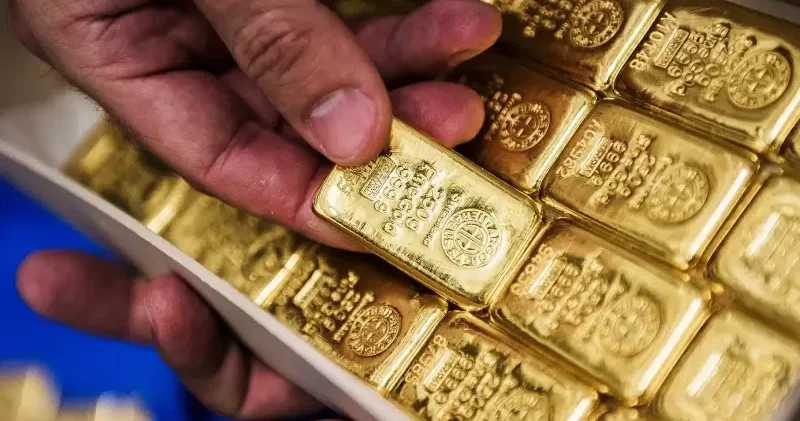 Altın fiyatlarında kritik viraj: Rekor gelir mi? Ons ve gram altında son gelişmeler Son Dakika Haberleri