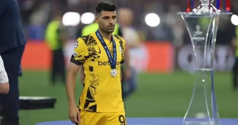 Dünyaca ünlü futbolcu savaşa katılacak! Orduya girmek istediğini iletti