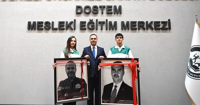 Denizli Model Fabrikayı açan Bakan Kacır, DOSTEM öğrencileriyle bir araya geldi Denizli Haberleri