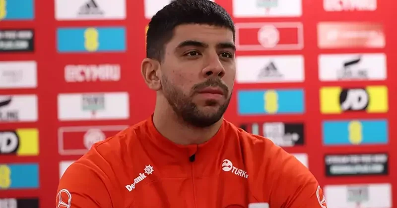 Mili futbolcu Cenk Özkacar dan Dünya Kupası tahmini Fanatik Gazetesi Futbol Haberleri Spor