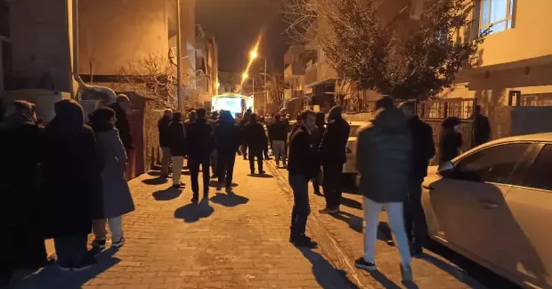 Sahurda dehşet: 18 yaşındaki kız babasını öldürdü!