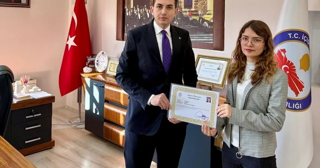 Hisarcık Kaymakamı Atam, proje öğretmenlerini başarılarından dolayı ödüllendirdi Kütahya Haberleri