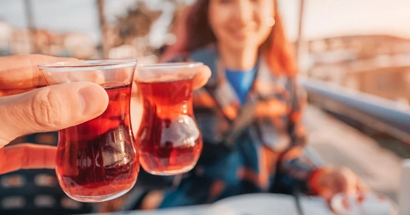 Rizelilerin bir bildiği varmış! Çayın bu faydasını duyan markete koşuyor Sözcü Gazetesi