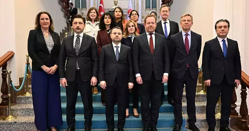 Bakan Gürlek, Hollanda Adalet ve Güvenlik Bakanı Van Weel ile görüştü