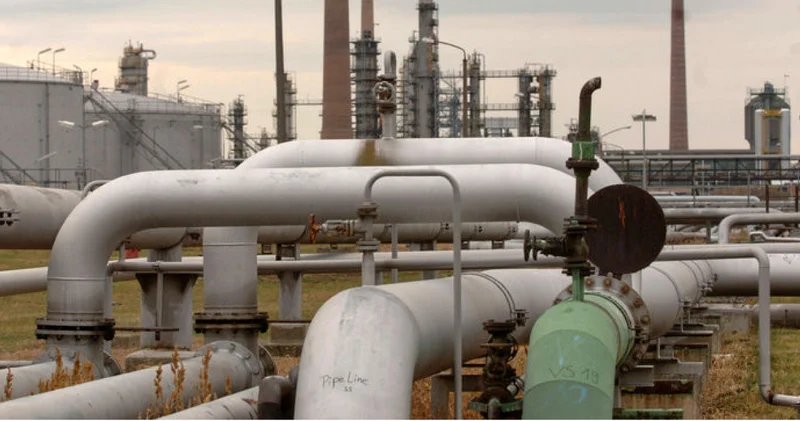 Körfez ülkeleri harekete geçti: Hürmüz e alternatif yeni boru hattı planı Enerji Haberleri