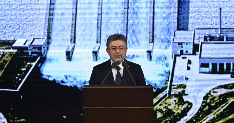 Bakan Yumaklı: Kapalı borulu sulama sistemleriyle 10 milyar metreküp tasarruf sağlıyoruz