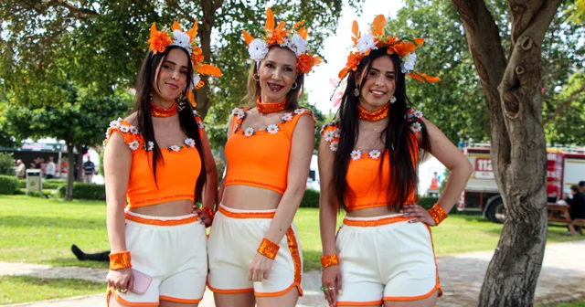 Uluslararası Portakal Çiçeği Karnavalı nda rengarenk görüntüler Adana Haberleri