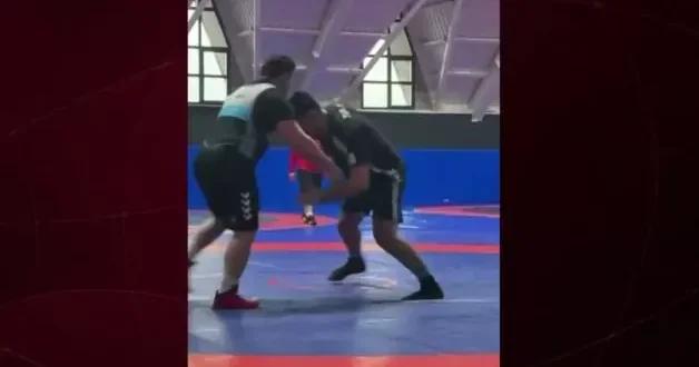 Taha Akgül ve Rıza Kayaalp minderde kozlarını paylaştı! Hedef 2026 Avrupa Şampiyonası