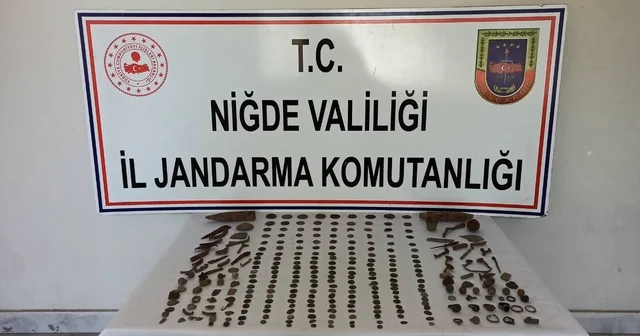 Niğde de tarihi eser niteliğinde 190 sikke ve 100 obje ele geçirildi Niğde Haberleri