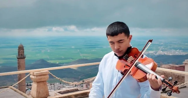 Mardin de otizm farkındalığına anlamlı dokunuş Mardin Haberleri
