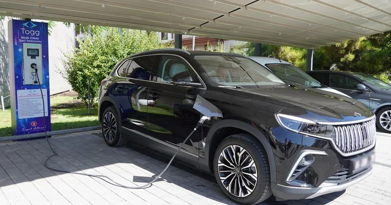 Otomotiv pazarı daralırken elektrikli otomobil satışları arttı