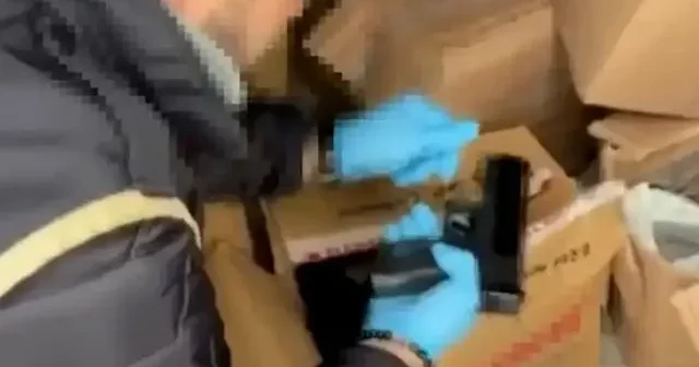 İstanbul’da dev operasyon: 113 kaçak silah ele geçirildi VİDEO İZLE