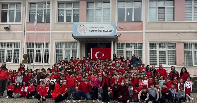 İlkokulda 2 Nisan Otizm Farkındalık Günü etkinliği Afyonkarahisar Haberleri