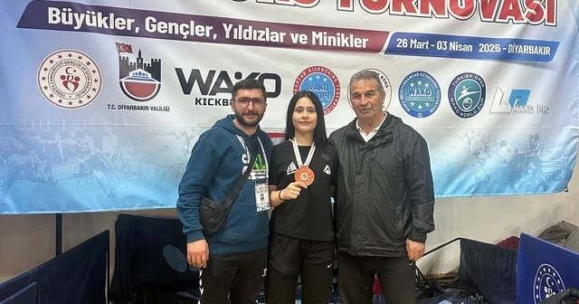 İspirli kick bokscular, Dünya Kupası seçmelerine katılma hakkı kazandı Erzurum Haberleri